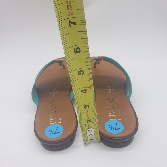 901- Italian Shoemakers Sutton Sandals Green Color Size 7.5 - Picture 10 of 10